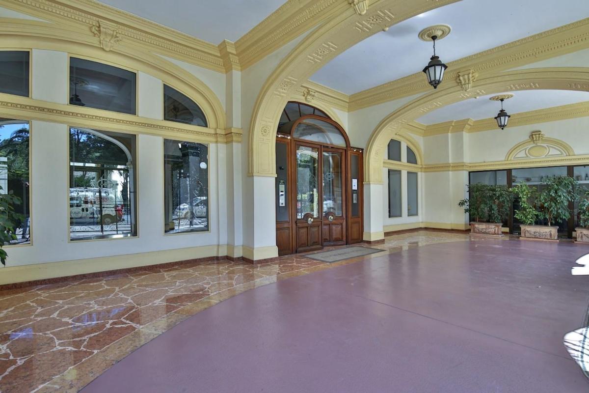 Balcon Vue Coulee Verte. Luxe Plein Coeur De Nice Eksteriør bilde